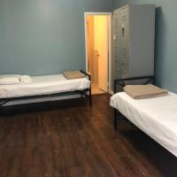 Номер (Кровать в общем 6-местном номере для мужчин) хостела Chelsea International Hostel, Нью-Йорк