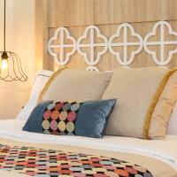 Сьюит (Люкс с кроватью размера "queen-size" и гидромассажной ванной) отеля Cressa Mystique Suites - Adults Only, Ретимно, Крит