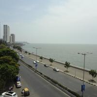 Сьюит (Суперлюкс с видом на море) отеля Sea Green South Hotel, Мумбай