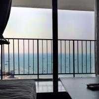 Трехместный (Трехместный номер Делюкс с видом на море) апартаментов Pattaya Beach Sea View Rooftop Pool Resort, Паттайя