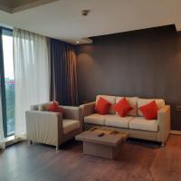 Сьюит (Executive King Suite - Non-Smoking With Both Way Airport Transfers - 25% discount on Food & Soft beverages) отеля Holiday Inn Kolkata Airport, Калькутта