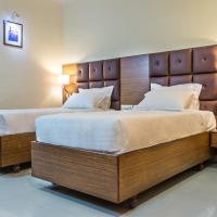 Двухместный (Стандартный двухместный номер с 1 кроватью) отеля Hotel Saptagiri, Хайдарабад