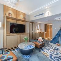 Трехместный (Семейный номер с кроватью размера "king-size" и диван-кроватью) отеля Crowne Plaza Shanghai, Шанхай