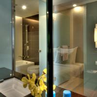 Двухместный (Номер Делюкс с кроватью размера «king-size») отеля Seri Pacific Hotel Kuala Lumpur, Куала-Лумпур