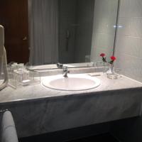 Семейный (Cемейный номер с собственной ванной комнатой) отеля Amarante Pyramids Hotel, Каир