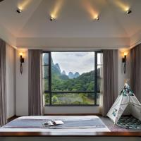 Семейный (Семейный номер с видом на реку) отеля Li River Resort, Яншо