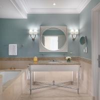 Двухместный (Номер с кроватью размера «king-size» и террасой, выход к бассейну) отеля Four Seasons Hotel Alexandria At San Stefano, Александрия