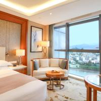 Двухместный (Business Queen Room with  River View) отеля Yiwu Shangcheng Hotel, Иу