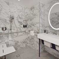 Двухместный (King Room With Roll-In Shower - Disablity Access) отеля Hyatt Centric 39th & 5th New York, Нью-Йорк