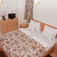 Трехместный (Трехместный номер) отеля Esprit Hotel near the metro Blaha Lujza, Будапешт