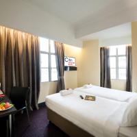 Семейный (Семейный смежный номер) отеля Citin Seacare Pudu by Compass Hospitality, Куала-Лумпур