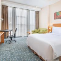 Двухместный (Стандартный номер с кроватью размера "queen-size") отеля Holiday Inn Express Beijing Huacai, Пекин