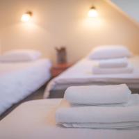 Трехместный (Стандартный трехместный номер) курортного отеля DW Beskidy, Висла