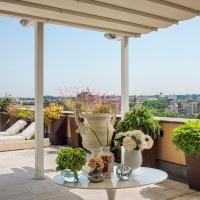 Сьюит (Панорамный люкс 360° с видом на Рим) отеля Gran Melia Rome – The Leading Hotels of the World, Рим