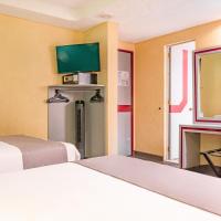 Четырехместный (Четырехместный номер) отеля Hotel Costazul, Мехико