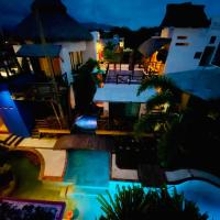 Сьюит (Суперлюкс с кроватью размера "king-size") отеля A&V Hotel Boutique, Акапулько-де-Хуарес