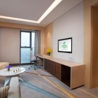 Сьюит (HolidayInn Superior Suite Room) отеля Holiday Inn Suzhou Huirong Plaza, Сучжоу