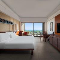 Двухместный (Номер Делюкс с кроватью размера «king-size», вид на океан) отеля Pullman Oceanview Sanya Bay Resort & Spa, Санья