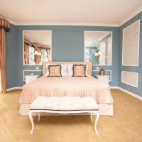 Сьюит (Полулюкс) отеля Hotel Boutique Lafayette, Бухарест