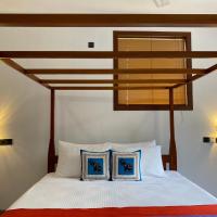 Двухместный (Двухместный номер Делюкс с 1 кроватью) отеля Hanthana House, Канди