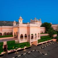 Двухместный (Deluxe Lake View Room with Twin Beds) отеля Trident Jaipur, Джайпур