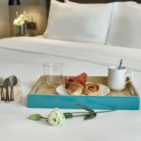 Двухместный (Feastcation Promo - Deluxe King Room) отеля VE Hotel & Residence, Куала-Лумпур