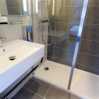 Двухместный (Двухместный номер с 2 отдельными кроватями) отеля Avia Hôtel Saphir Montparnasse, Париж