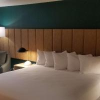 Сьюит (Люкс с кроватью размера «king-size») отеля Best Western Portland West Beaverton, Портленд