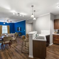 Апартаменты (Апартаменты) апартаментов Charming 1BD in Trendy West End Neighborhood, Даллас