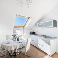 Апартаменты (Апартаменты с балконом) отеля Wellness & SPA boutique Hotel pod lipkami Prague, Прага