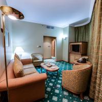 Сьюит (Представительский люкс) отеля Grand Continental Flamingo Hotel, Абу-Даби