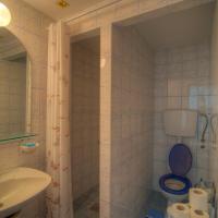 Студио (Номер-студио с видом на сад (4 взрослых)) апартаментов Apartments LaRos, Херцег-Нови