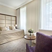 Двухместный (Представительский номер с полным набором блюд для праздника Рош Ха-Шана) отеля King David Prague, Прага