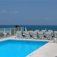 Сьюит (One-Bedroom King Suite Top Floor - Unit B304) апарт-отеля Strand Ocean Drive Suites, Майами-Бич