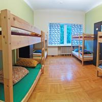 Номер (Кровать в общем 8-местном номере) хостела The Monk's Bunk Kaunas, Каунас