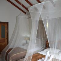 Трехместный (Стандартный трехместный номер) отеля Villa Veuve Casadani Hotel, Ла-Диг