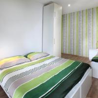 Апартаменты (Улучшенные апартаменты с 2 спальнями и парковкой) апартаментов Kopečná 3, Брно