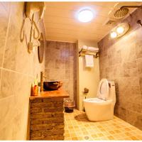 Двухместный (Двухместный номер эконом-класса с 1 кроватью) хостела Yi's Hostel, Шангри-Ла (Тибет)