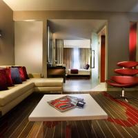 Сьюит (Люкс с кроватью размера «king-size») отеля Hard Rock Hotel San Diego, Сан-Диего