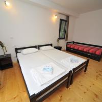 Трехместный (Трехместный номер) отеля B&B Botel Charlie, Белград