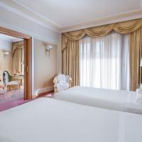 Сьюит (Полулюкс) отеля Royal Hotel Carlton, Болонья