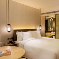 Двухместный (Номер «Премьер» с кроватью размера «king-size» - Для некурящих) отеля The Garden Hotel Guangzhou, Гуанчжоу