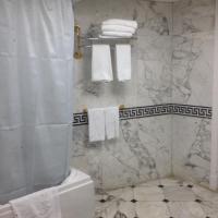 Семейный (Семейный люкс с 2 спальнями) отеля Om Kolthoom Hotel, Каир
