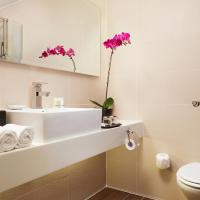 Семейный (Семейный номер) отеля Village Hotel Bugis by Far East Hospitality, Сингапур (город)