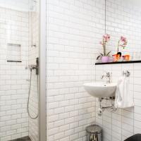 Двухместный (Бюджетный двухместный номер с 2 отдельными кроватями) отеля Collector's Lady Hamilton Hotel, Стокгольм