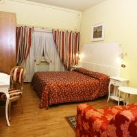 Трехместный (Трехместный номер) отеля Ai Ronchi Motor Hotel, Брешиа