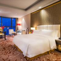 Двухместный (Executive Deluxe Queen Room with River View) отеля Yiwu Shangcheng Hotel, Иу