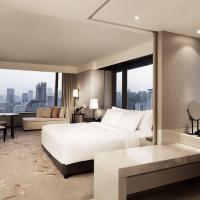 Двухместный (Угловой номер Делюкс с панорамным видом) отеля The Okura Prestige Bangkok, Бангкок