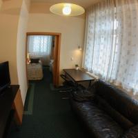 Сьюит (Люкс) отеля Vacek Pod Věží, Градец-Кралове