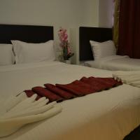 Трехместный (Трехместный номер Делюкс) отеля DR Hotel Penang, Пенанг